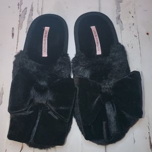 Victoria Secret Black Slippers